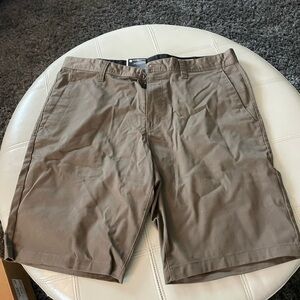 Volcom shorts size 36 brown shorts new with tags